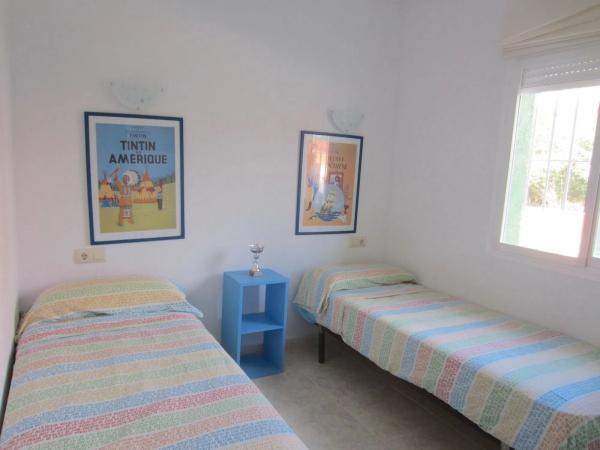 Piso en calle Madre Teresa, 17