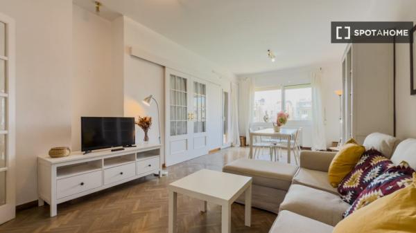 Apartamento de 3 dormitorios en alquiler en el Eixample, Barcelona