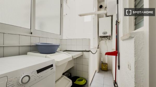 Apartamento de 3 dormitorios en alquiler en el Eixample, Barcelona
