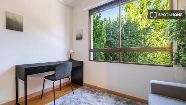 Piso en alquiler en Alicante, 6 habitaciones.