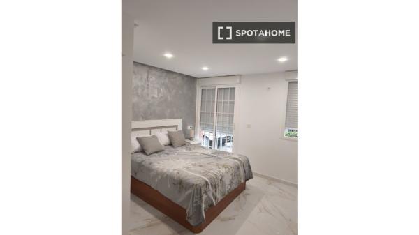 Habitación en piso compartido en Sevilla