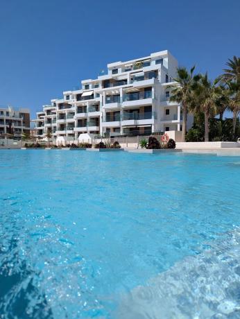 Piso en venta en Calle Llac Maracaibo, 2