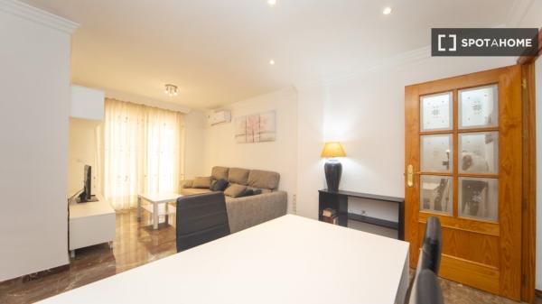 Zimmer in Wohngemeinschaft in Granada