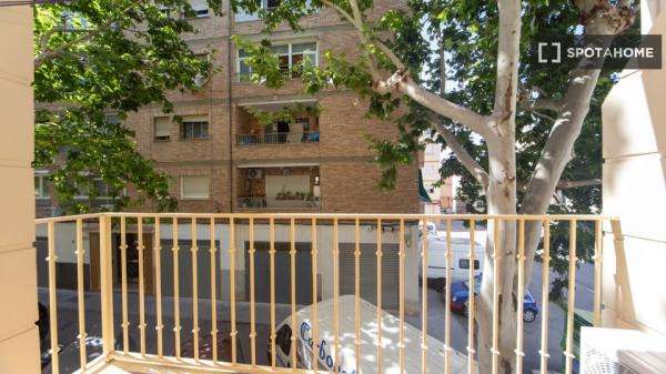 Zimmer in Wohngemeinschaft in Granada