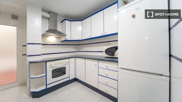 Zimmer in Wohngemeinschaft in Granada