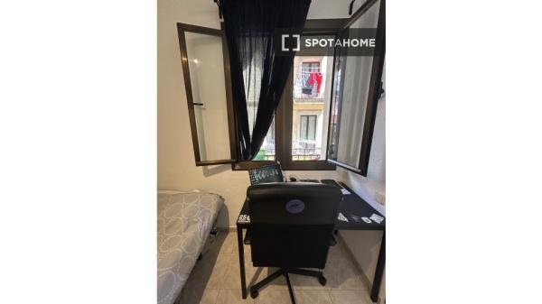 Apartamento de 2 dormitorios en alquiler en La Barceloneta, Barcelona