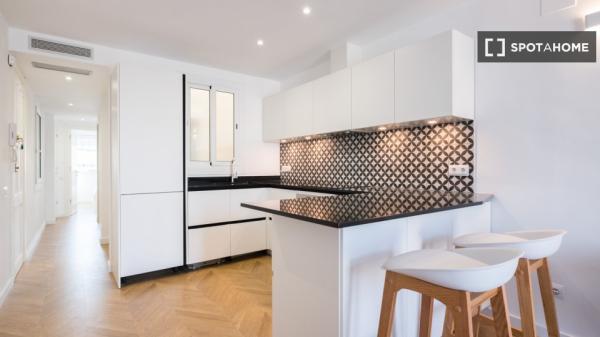Apartamento de 2 dormitorios en alquiler en La Barceloneta, Barcelona
