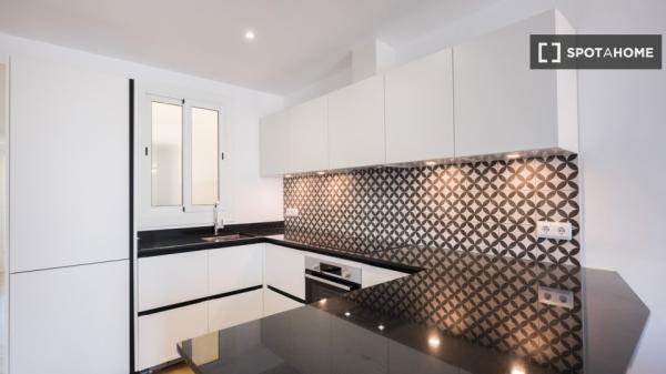 Apartamento de 2 dormitorios en alquiler en La Barceloneta, Barcelona