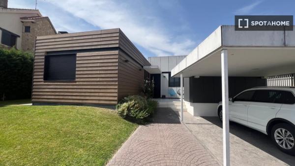 Apartamento de 2 dormitorios en alquiler en Salamanca