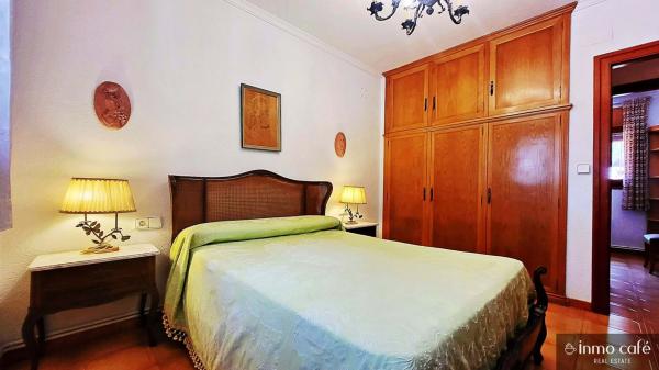 Casa independiente en calle Navarro