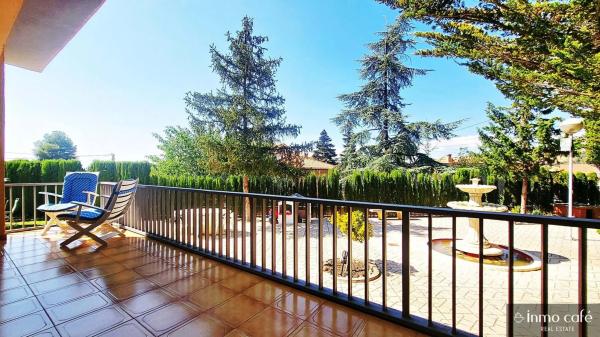 Casa independiente en calle Navarro