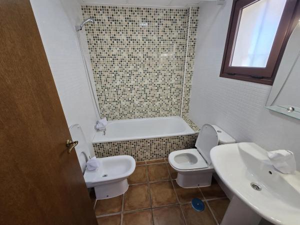 Chalet pareado en Av Antonio Pedrera Soler, 53