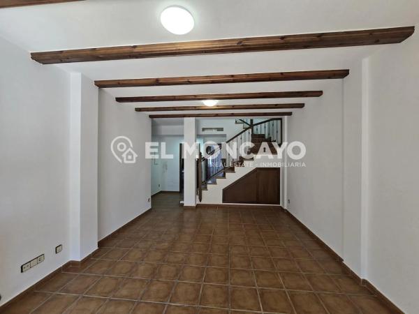 Casa independiente en avenida Antonio Pedrera Soler