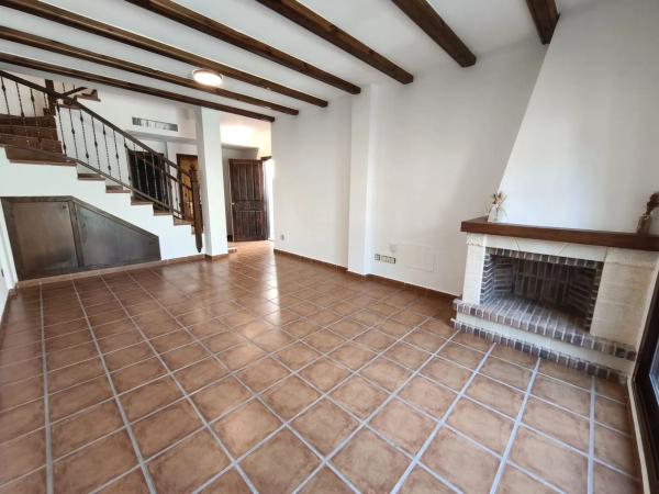 Chalet pareado en Av Antonio Pedrera Soler, 53