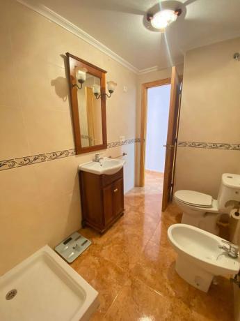 Piso en calle Ramón y Cajal