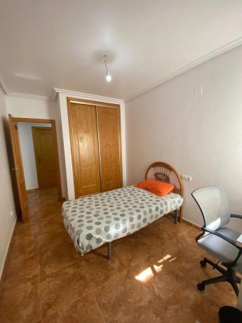 Piso en calle Ramón y Cajal