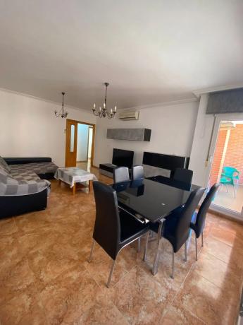 Piso en calle Ramón y Cajal