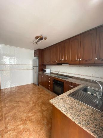 Piso en calle Ramón y Cajal