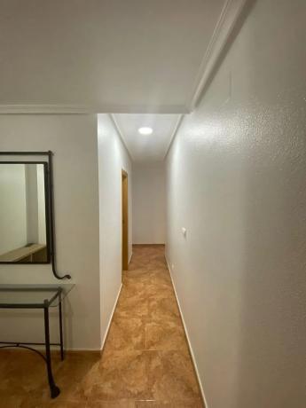 Piso en calle Ramón y Cajal