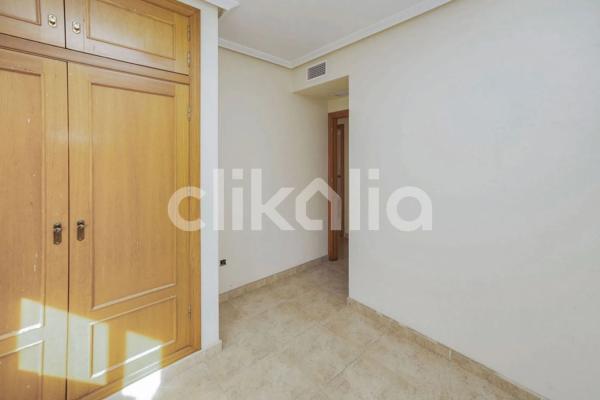 Piso en calle Maestro Bernabé