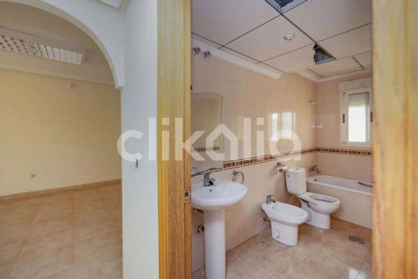 Piso en calle Maestro Bernabé