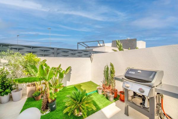 Casa independiente en calle Vicente Aleixandre