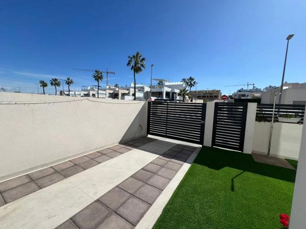 Chalet en calle Vicente Aleixandre, 24