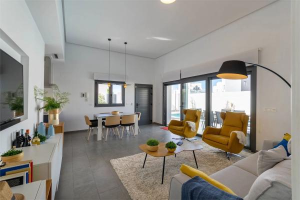 Casa independiente en calle Murillo