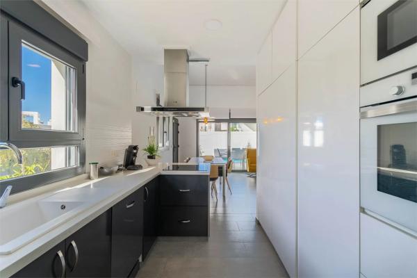 Casa independiente en calle Murillo