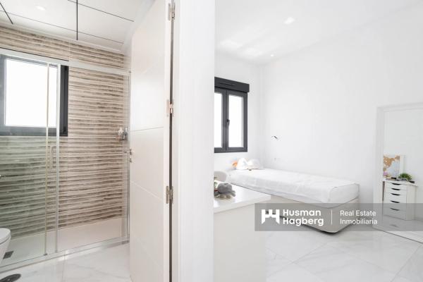 Chalet en calle Maria Goyri