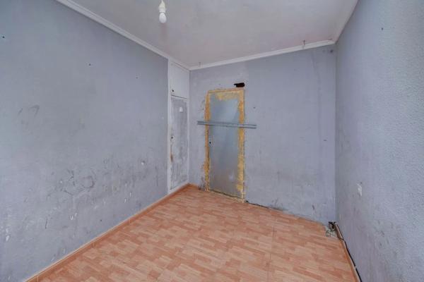 Chalet adosado en via Crucis, 86