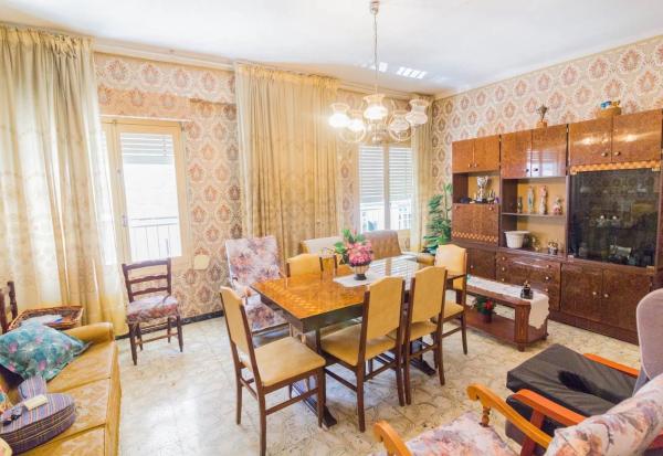 Piso en avenida de la Constitución