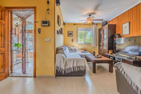 Dúplex en calle Cangas