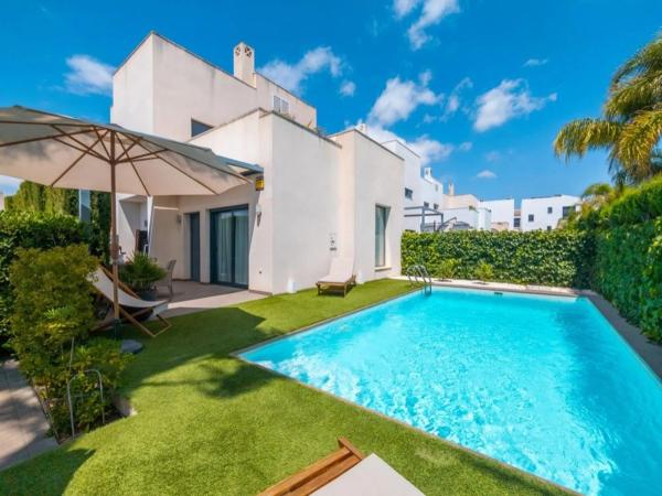 Casa independiente en calle Numero 8, 17