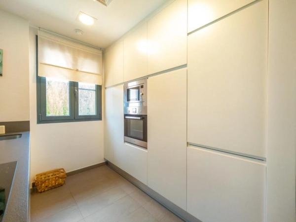 Casa independiente en calle Numero 8, 17