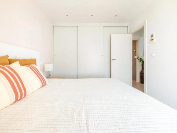 Casa independiente en calle Numero 8, 17