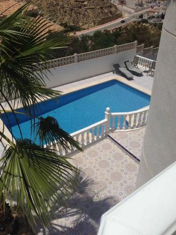 Casa independiente en calle de los Continentes, 7