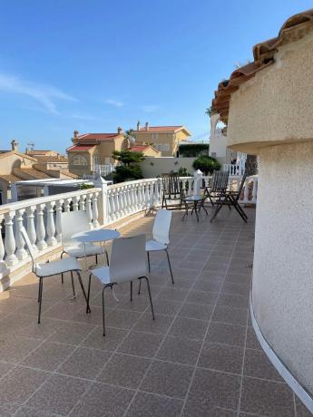 Casa independiente en calle de los Continentes, 7