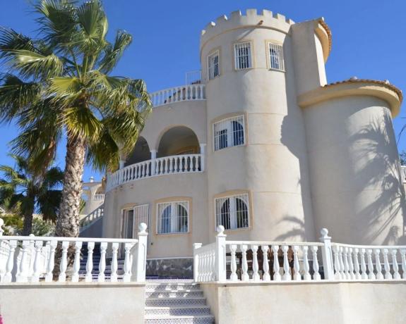 Casa independiente en calle de los Continentes, 7