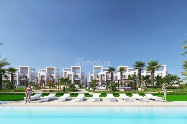 Casa independiente en calle Gerona