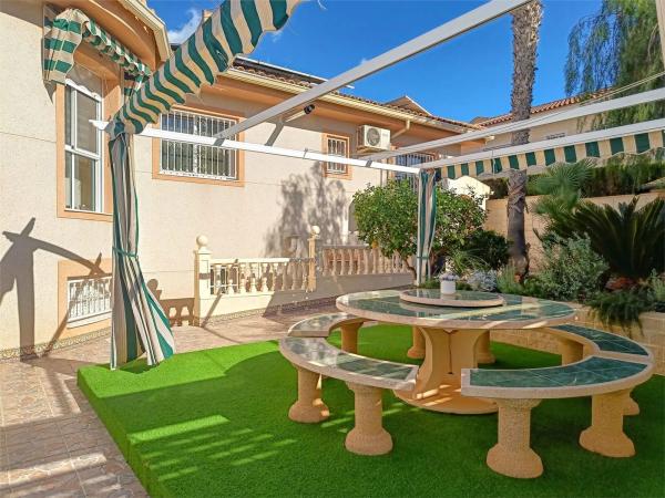 Chalet en calle Pilar