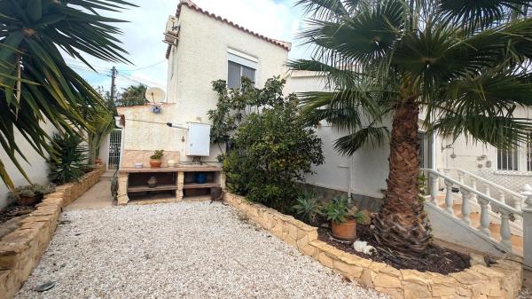 Chalet en calle Pilar