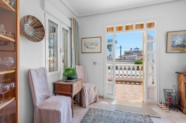 Casa independiente en calle los Algarrobos, 105