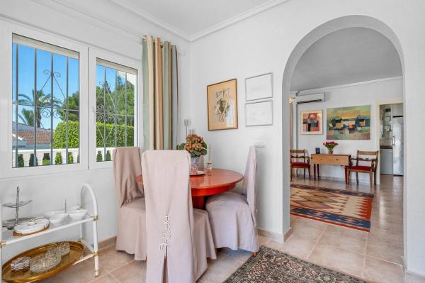 Casa independiente en calle los Algarrobos, 105