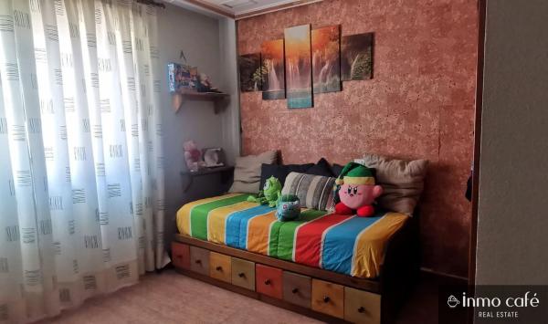 Chalet pareado en calle San Antonio