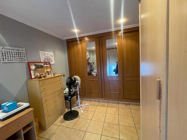 Chalet adosado en calle Jose Cartagena, 17