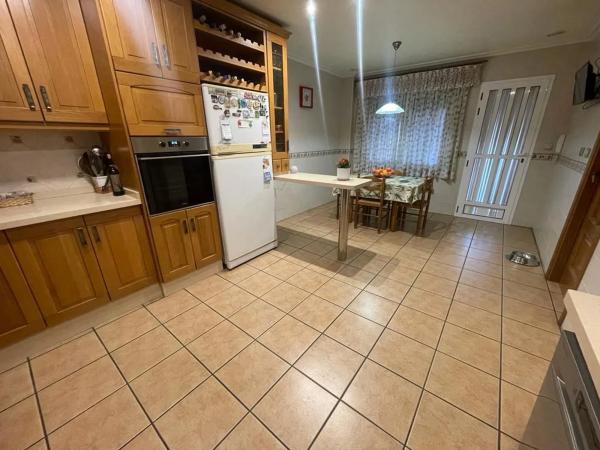 Chalet adosado en calle Jose Cartagena, 17