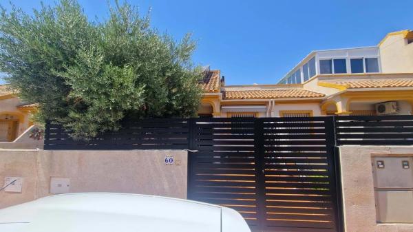 Chalet en Daya Nueva