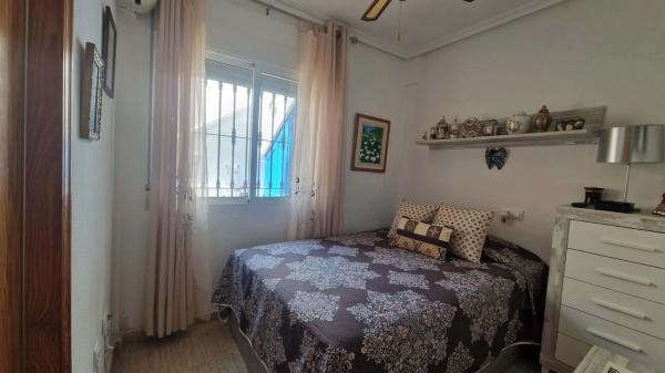 Chalet en Daya Nueva