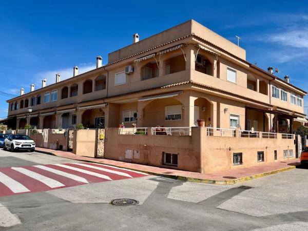 Casa independiente en calle los depositos, 5